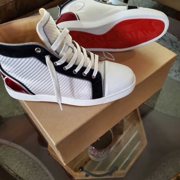 Designer sneakers - Picture 1 of 3